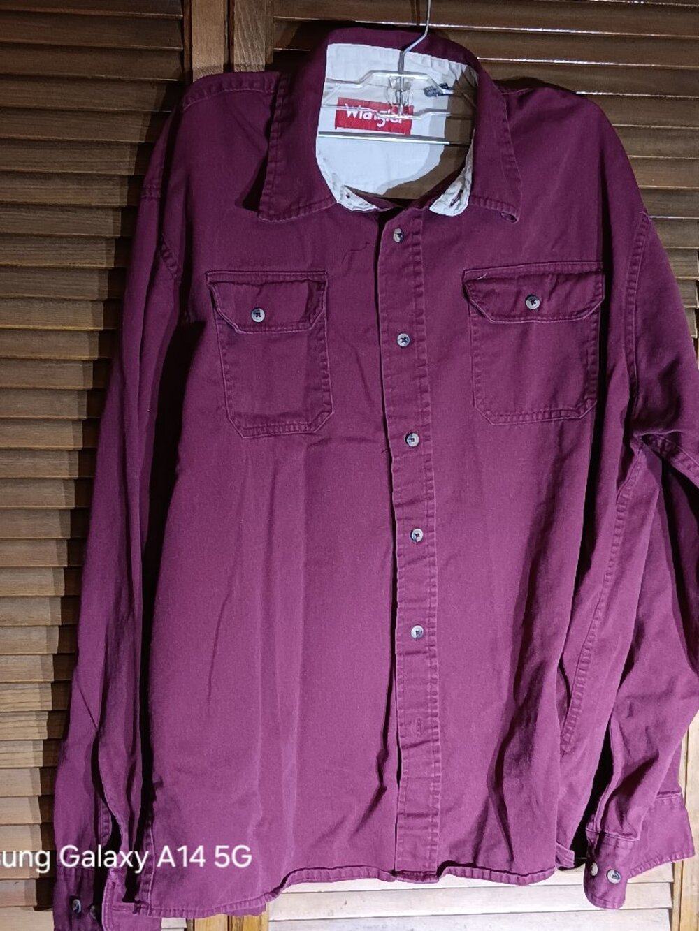 WRANGLER Mens Large Burgundy Button Shirt Cotton Outdoor Workwear 24 P2P